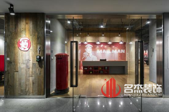 工业风办公室羞羞视频网站入口.jpg