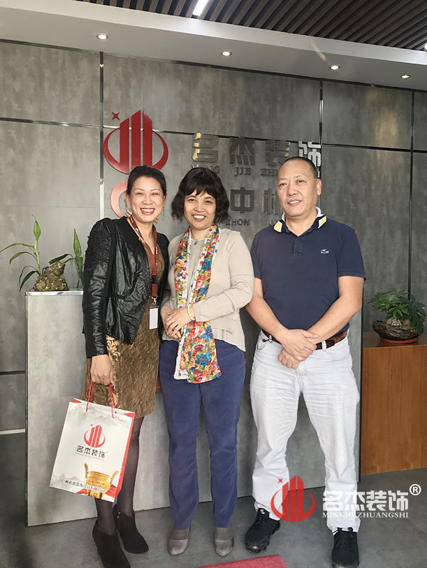 办公室羞羞视频网站入口.jpg