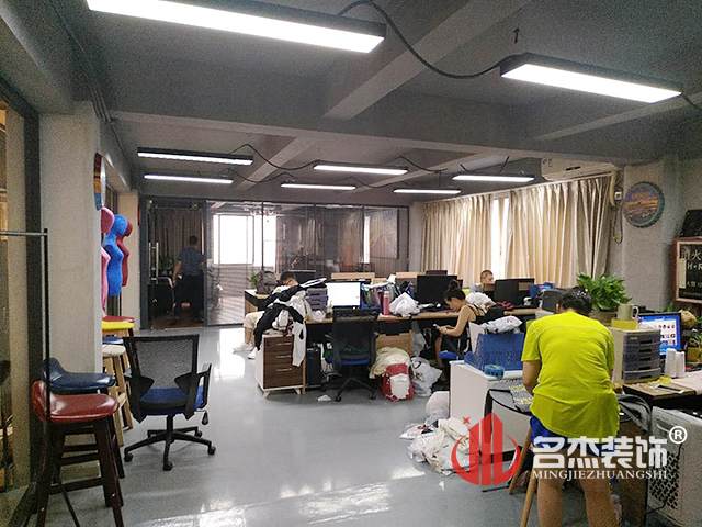 办公室羞羞视频网站入口.jpg