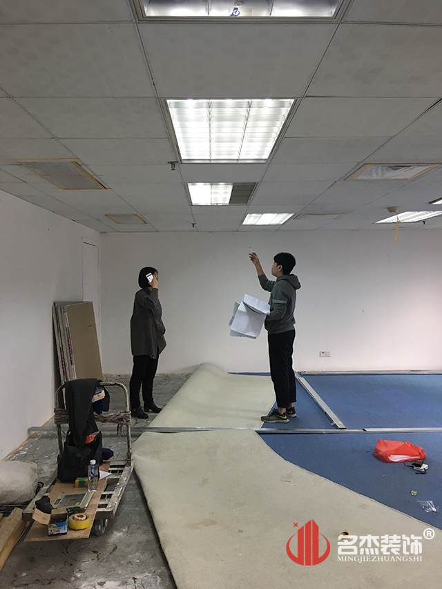 办公室羞羞视频网站入口.jpg