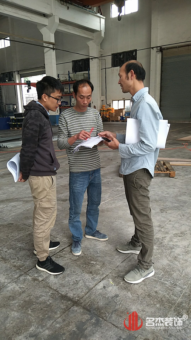 办公室设计羞羞视频网站入口现场开工照.jpg