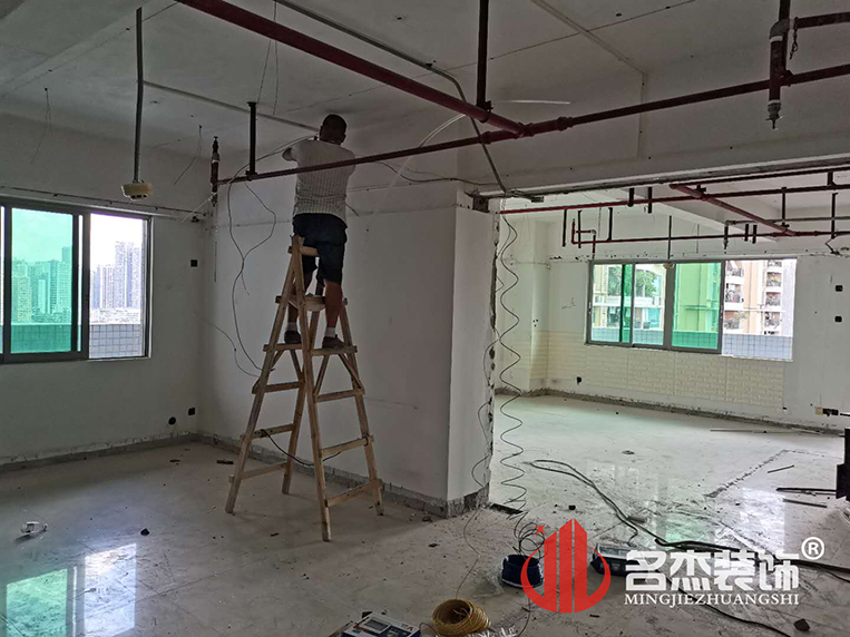 办公室羞羞视频网站入口