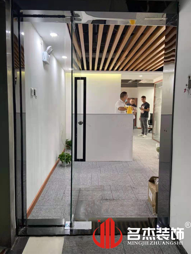 办公室羞羞视频网站入口设计