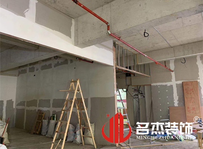 巡工地日记，美莲葆化妆品办公室羞羞视频网站入口项目进行中